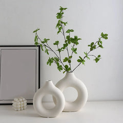 Nordic Vase Circular Hollow Ceramic Flower Vase For Home Living Room Decoration Accessories Interior Office Desktop Decor Gift