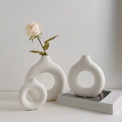 Nordic Vase Circular Hollow Ceramic Flower Vase For Home Living Room Decoration Accessories Interior Office Desktop Decor Gift